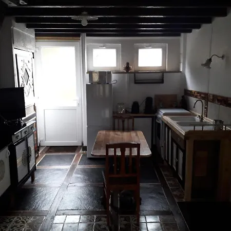 Maison D'artiste Acces Jardin