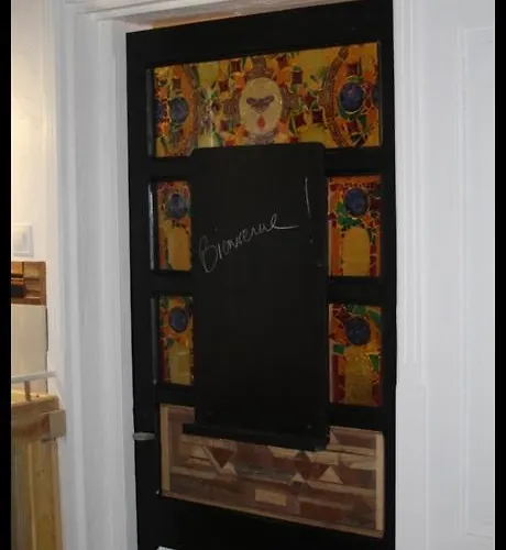 Apartment Maison D'artiste Acces Jardin Maubeuge